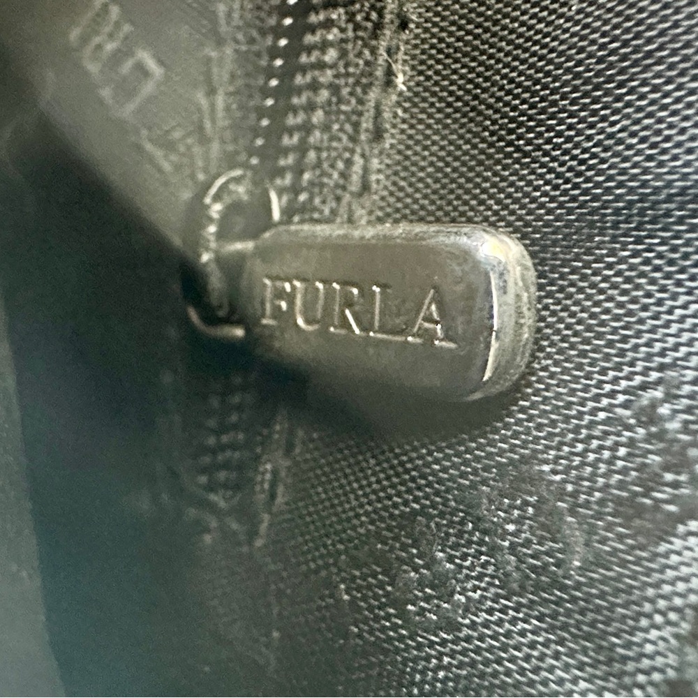 FURLA black patent leather and lambswool shoulder bag EUC - Picture 11 of 16